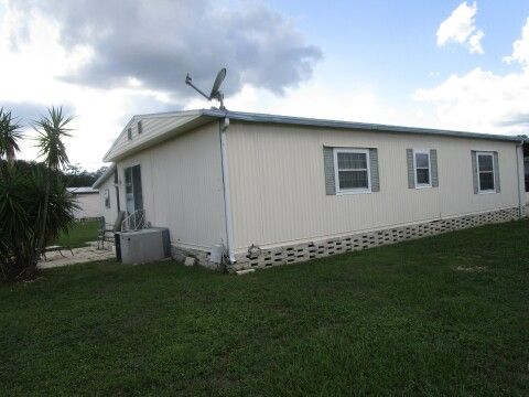 Southeast corner view