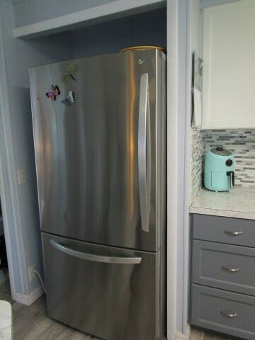 GE stainless refrigerator