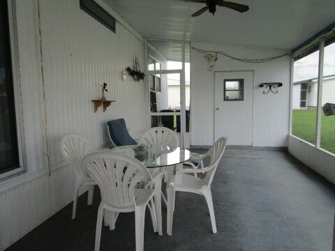 lower 12x20 Screen room