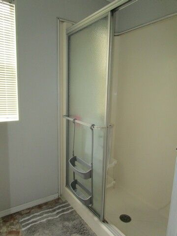 ensuite WI shower