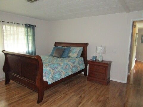 master queen bed set