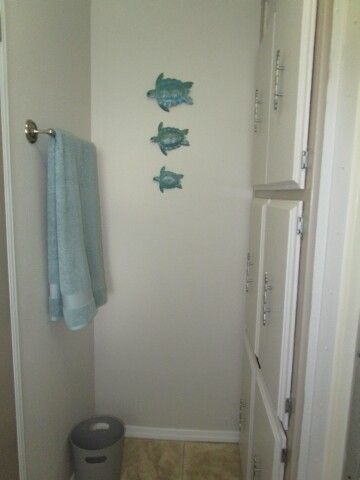 ensuite linen storage