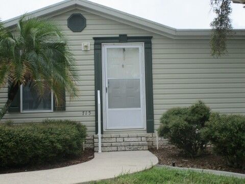 front entry close up