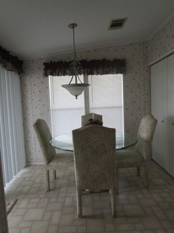 dinette view from Galley kitchen