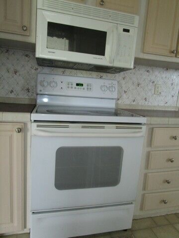 GE microwave, GE fllat top range