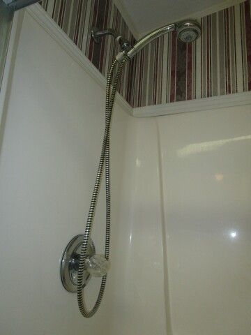 ensuite WI shower surround