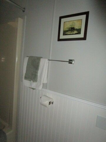 hall bath beadboard, towel bar