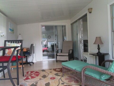 FL room view from entry door