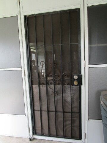 expandable door to 12'x20' additional storage space