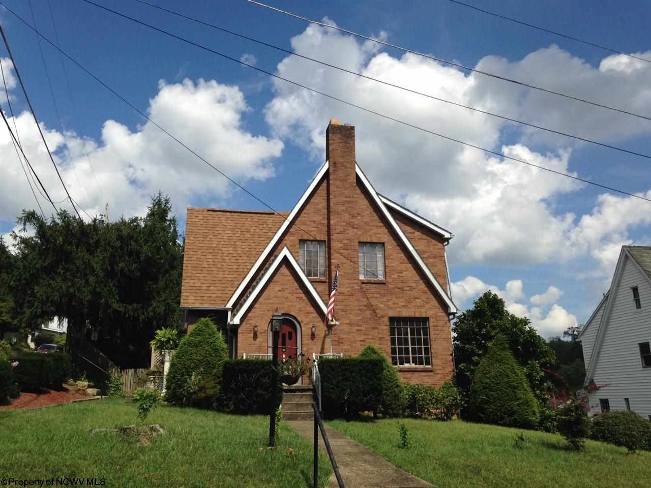 Stunning Two Story in Fairmont 111 Circle Drive, Fairmont WV