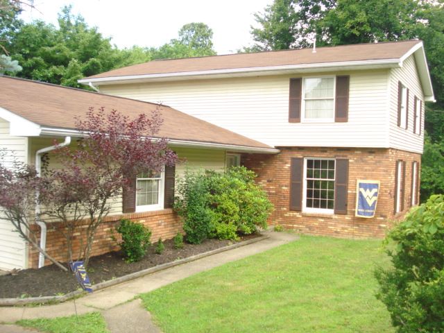 Fairmont Home, WV Real Estate Listing